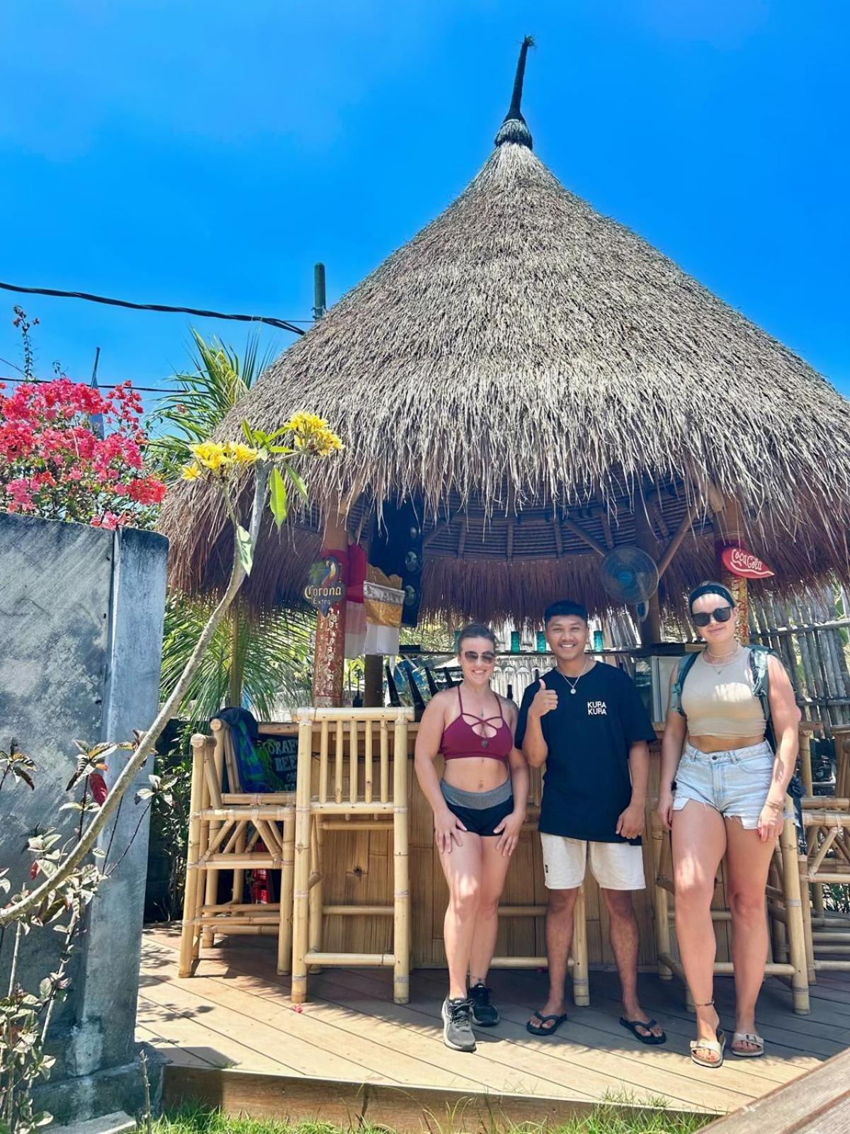Island Garden Huts Lembongan Bed & Breakfast Екстериор снимка