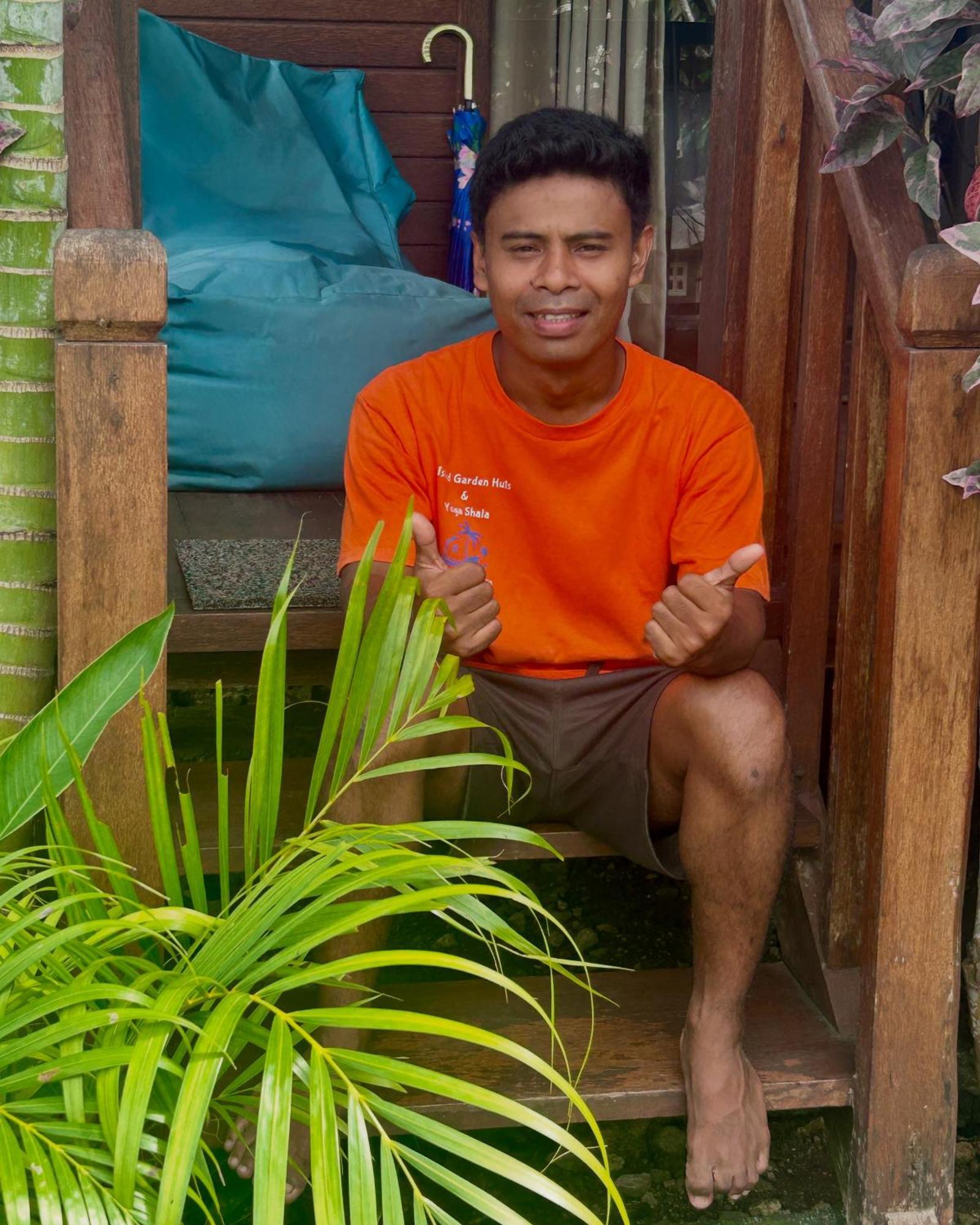 Island Garden Huts Lembongan Bed & Breakfast Екстериор снимка