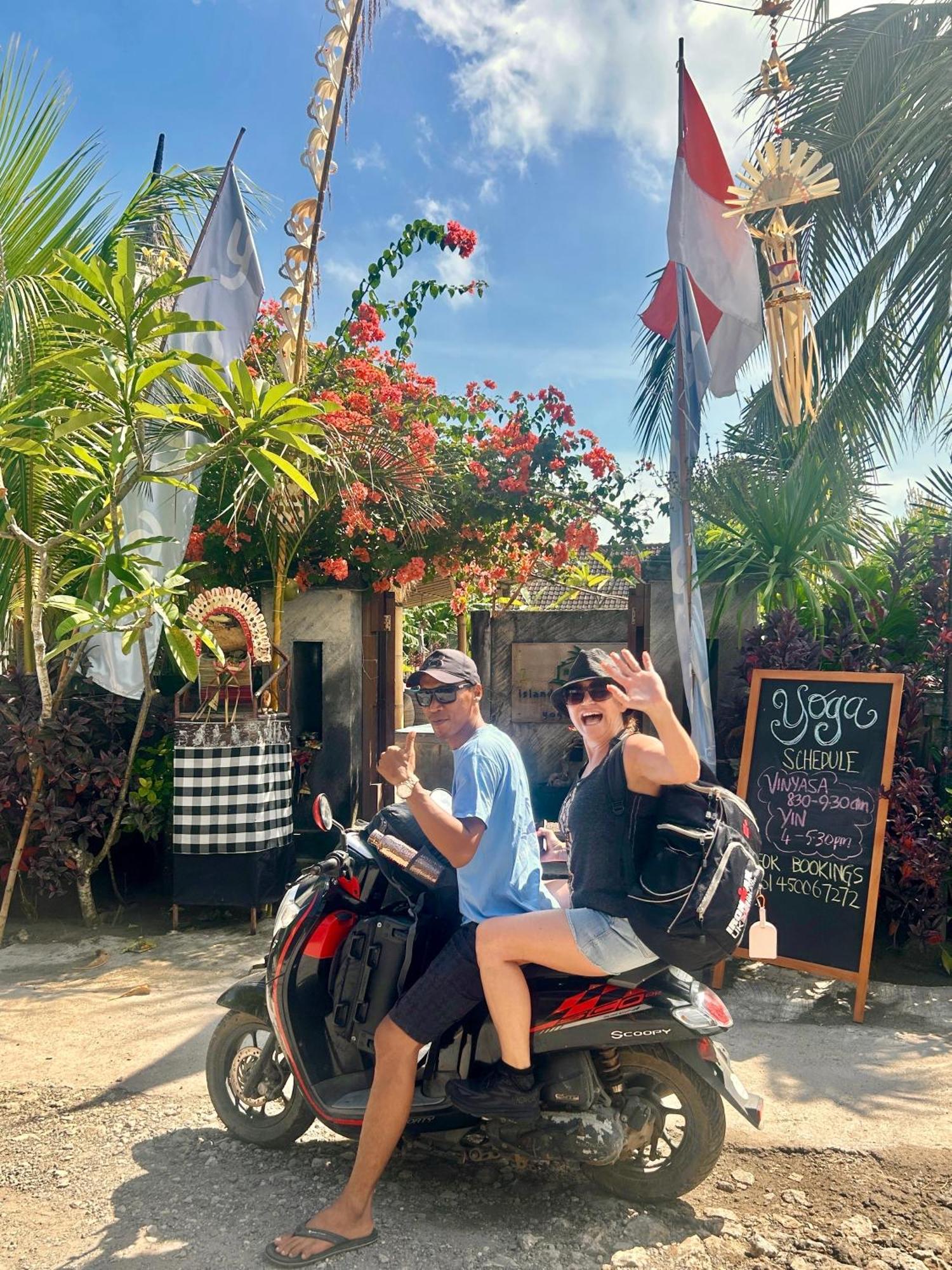 Island Garden Huts Lembongan Bed & Breakfast Екстериор снимка